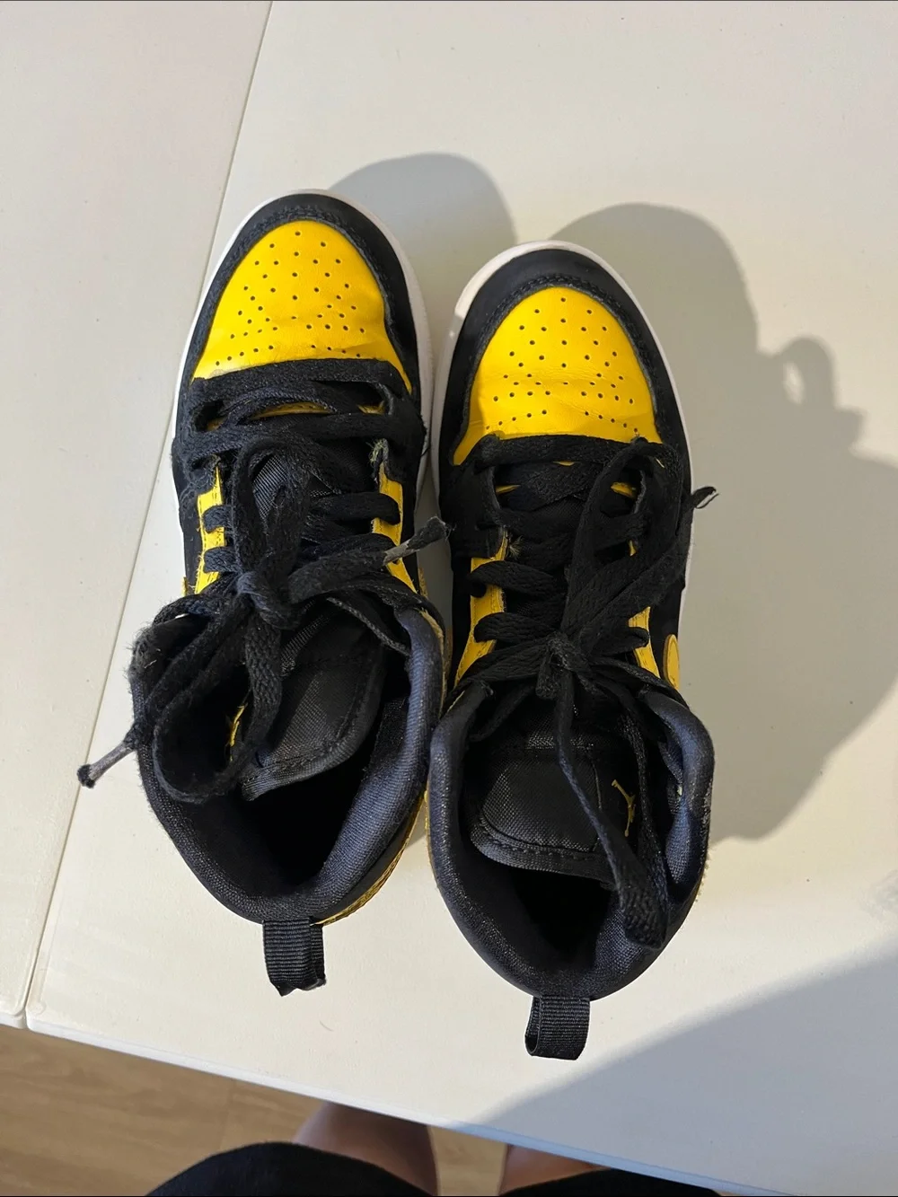 Nike Air Jordan 1Y Mid Kids Black Yellow Varsity